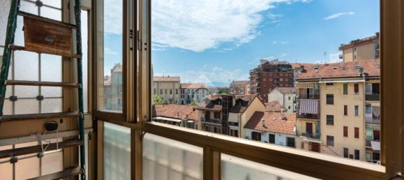 3 bedrooms Apartment in Turin, Italy No. 327690 11