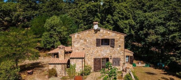 5 bedrooms House in Montieri, Italy No. 127217 3