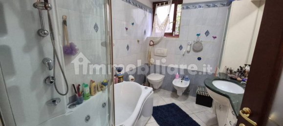 2 Schlafzimmer Wohnung in Clivio, Italy, Nr. 266366 9