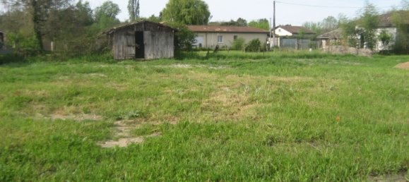 Земельный участок 702м² в Вийяндро, Франция № 112275 2