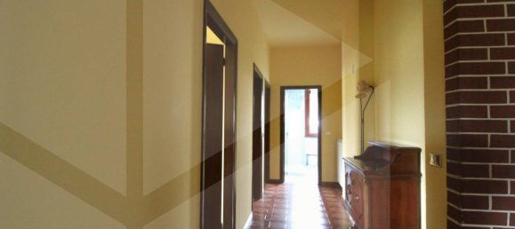 6-Zimmer Haus in Bientina, Italy, Nr. 20754 25