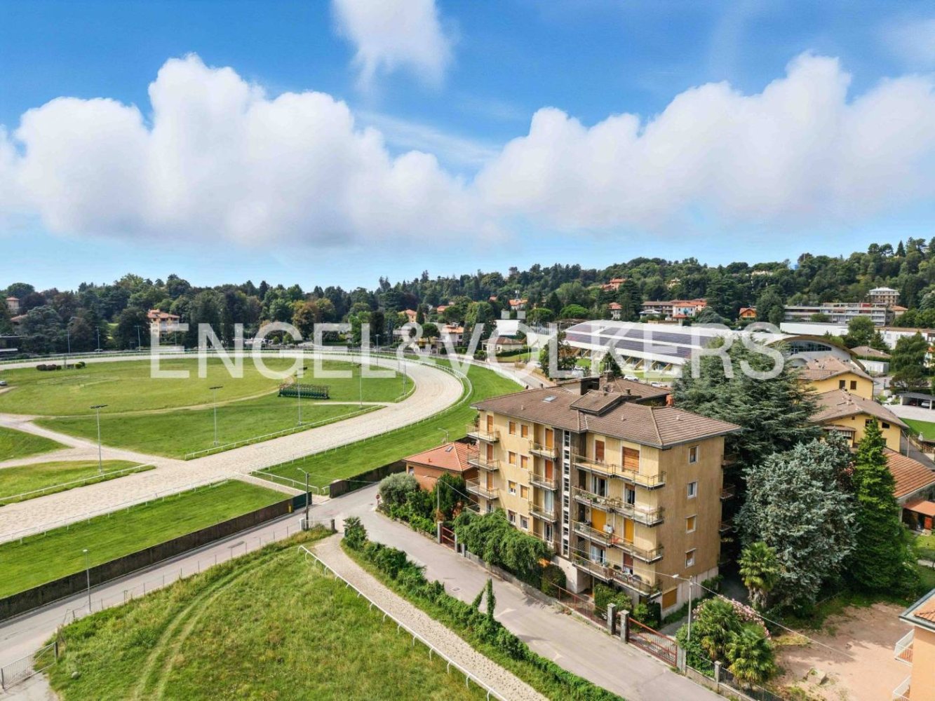 1 غرف نوم شقة في Varese, Italy رقم 323713