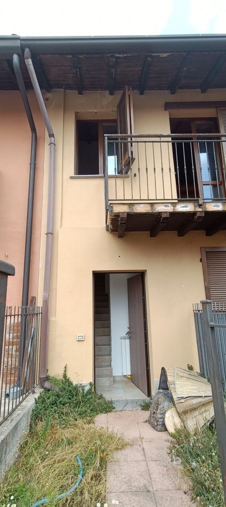 2 Schlafzimmer Doppelhaus in Vimercate, Italy, Nr. 361167