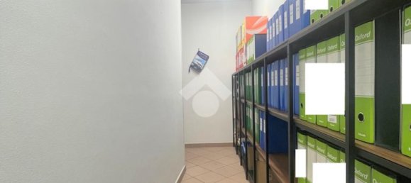 3 rooms Office in Rubiera, Italy No. 224514 9