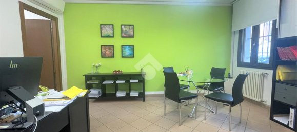 3 rooms Office in Rubiera, Italy No. 224514 4