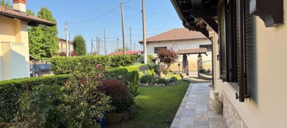 8-salle Villa à Mondovì, Italy No. 289407 3