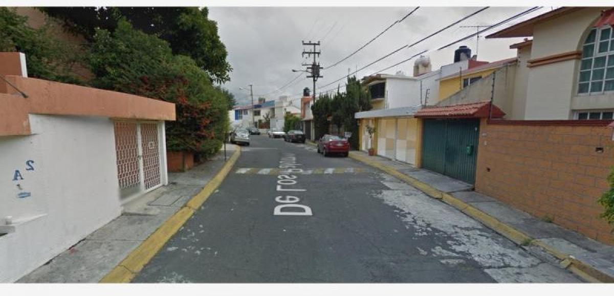 3 bedrooms House in Naucalpan de Juarez, Mexico No. 220890