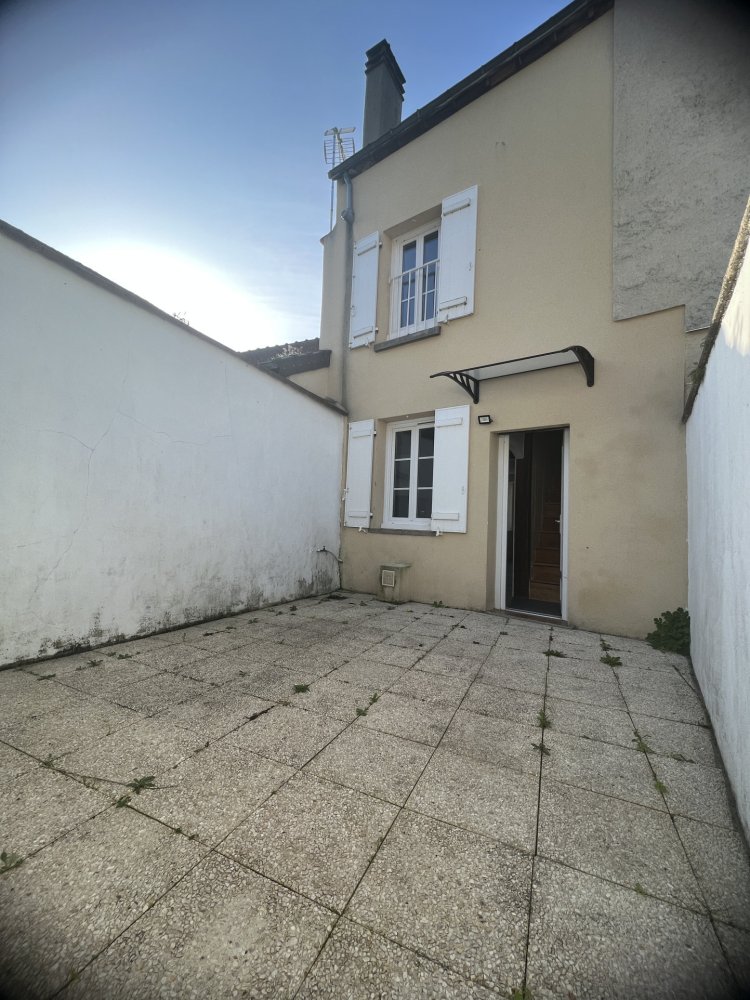2 bedrooms Townhouse in Epernon, France No. 158839