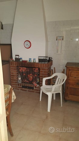 5 rooms Land in Pescosansonesco, Italy No. 309337