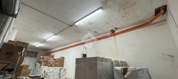 276m² Warehouse in Cercola, Italy No. 257641 18