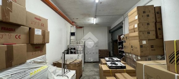 276m² Warehouse in Cercola, Italy No. 257641 19