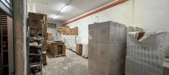 276m² Warehouse in Cercola, Italy No. 257641 16