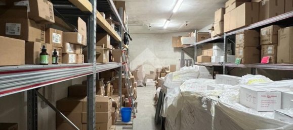276m² Warehouse in Cercola, Italy No. 257641 4