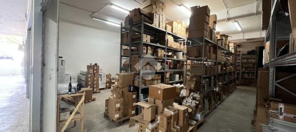 276m² Warehouse in Cercola, Italy No. 257641 31