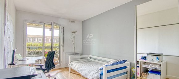 4 bedrooms Apartment in Yvelines, France No. 291788 5