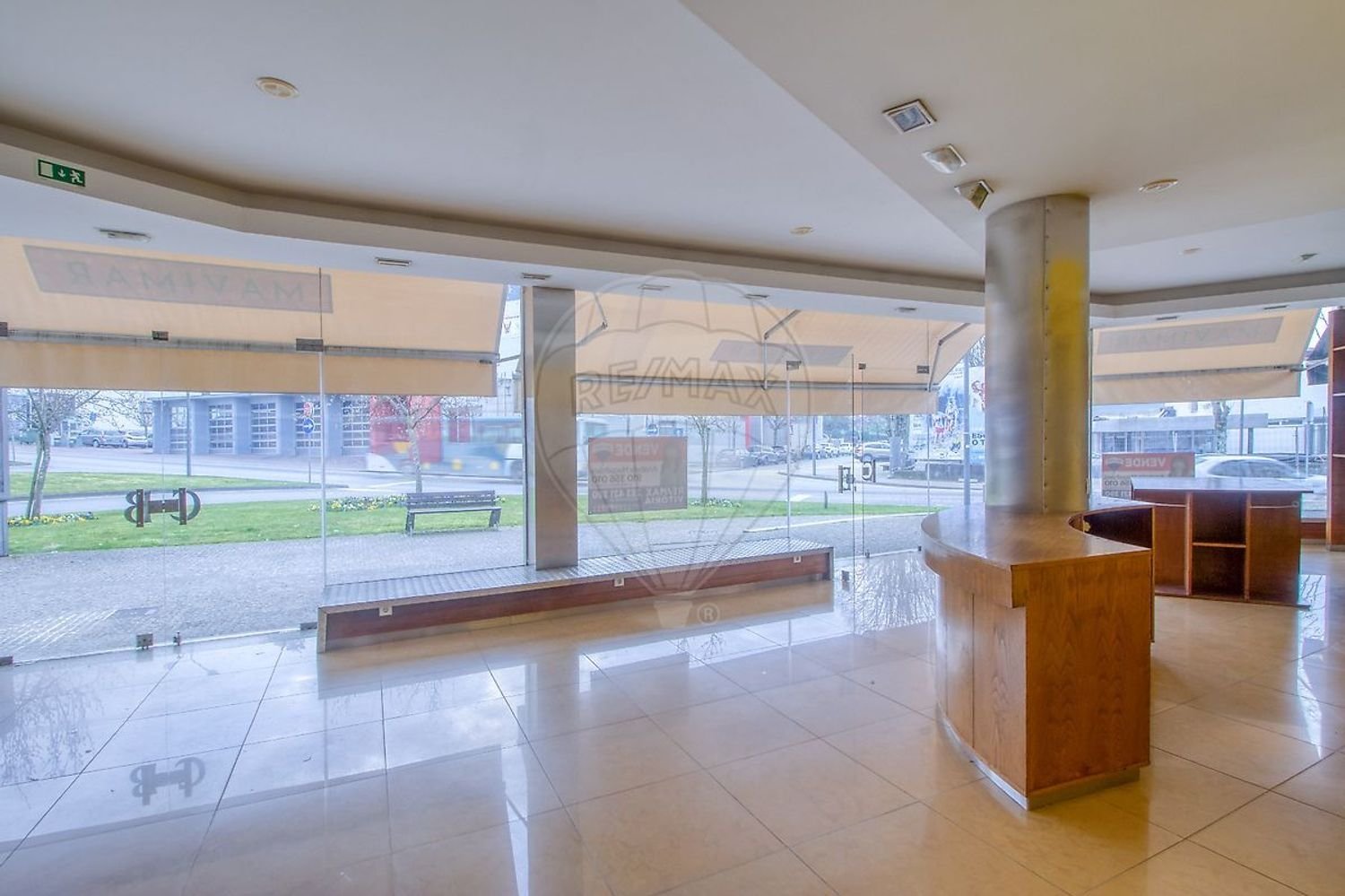  عقار تجاري في Mondim de Basto, Portugal 74متر مربع رقم 70174