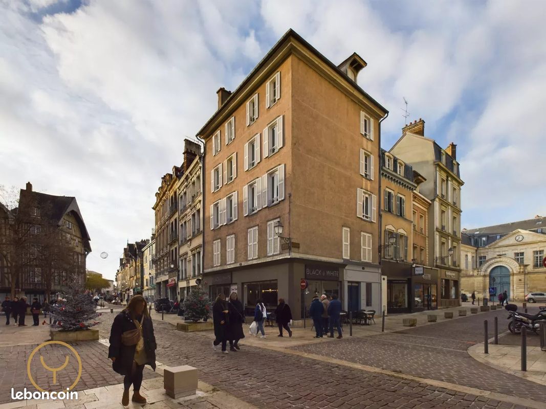 2 غرف نوم شقة في Troyes, France رقم 47670