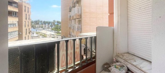 1 bedroom Apartment in Malaga, Spain No. 185739 5