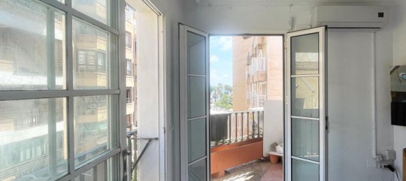 1 bedroom Apartment in Malaga, Spain No. 185739 2