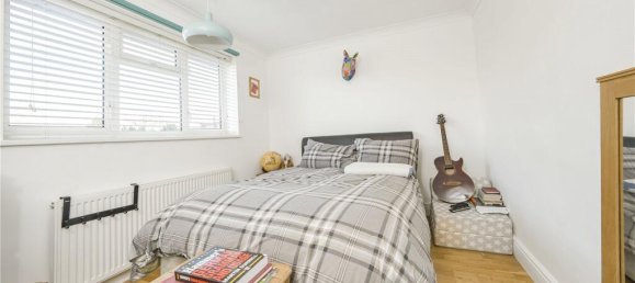 3 bedrooms House in Tadworth, United Kingdom No. 7217 13