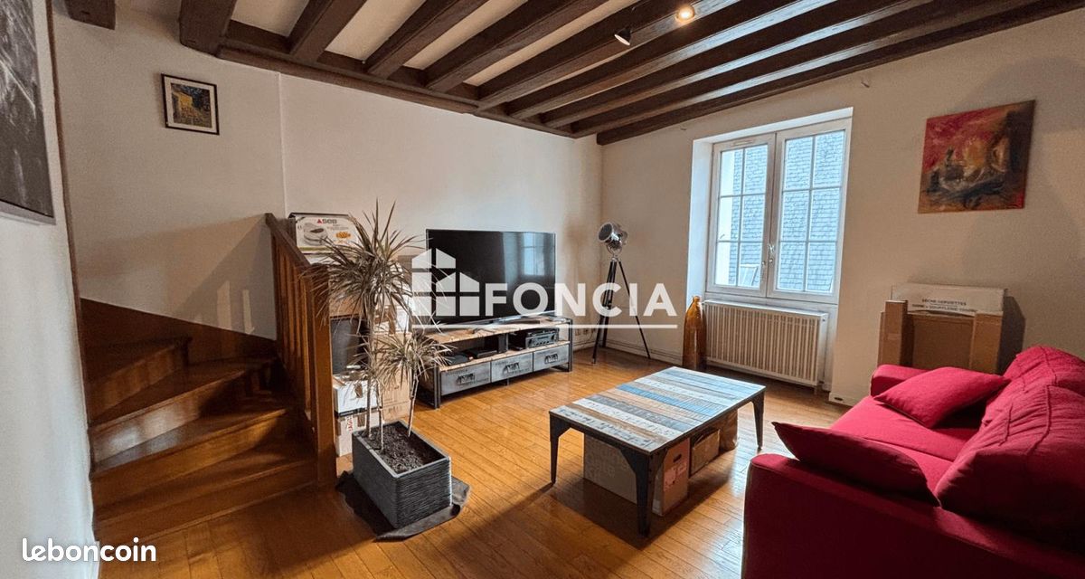 3 bedrooms Duplex in Angers, France No. 103126