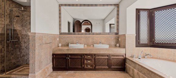 5 غرف نوم منزل في Malaga, Spain رقم 89185 30