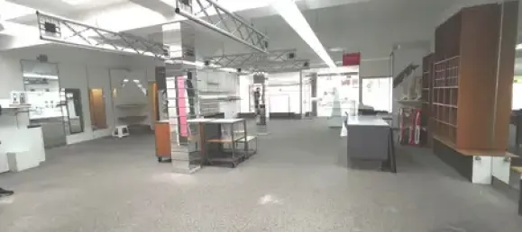 Коммерческая недвижимость 190м² в Altenkirchen, Германия № 174854 6