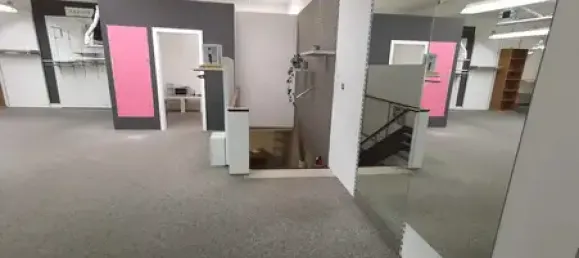 Коммерческая недвижимость 190м² в Altenkirchen, Германия № 174854 7