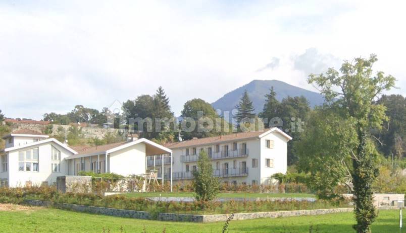 1 Schlafzimmer Wohnung in Erba, Italy, Nr. 361542