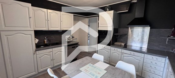 4 bedrooms House in Saint-Pathus, France No. 151193 6