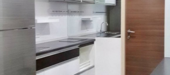 2 bedrooms Condo in Bangkok, Thailand No. 24289 3