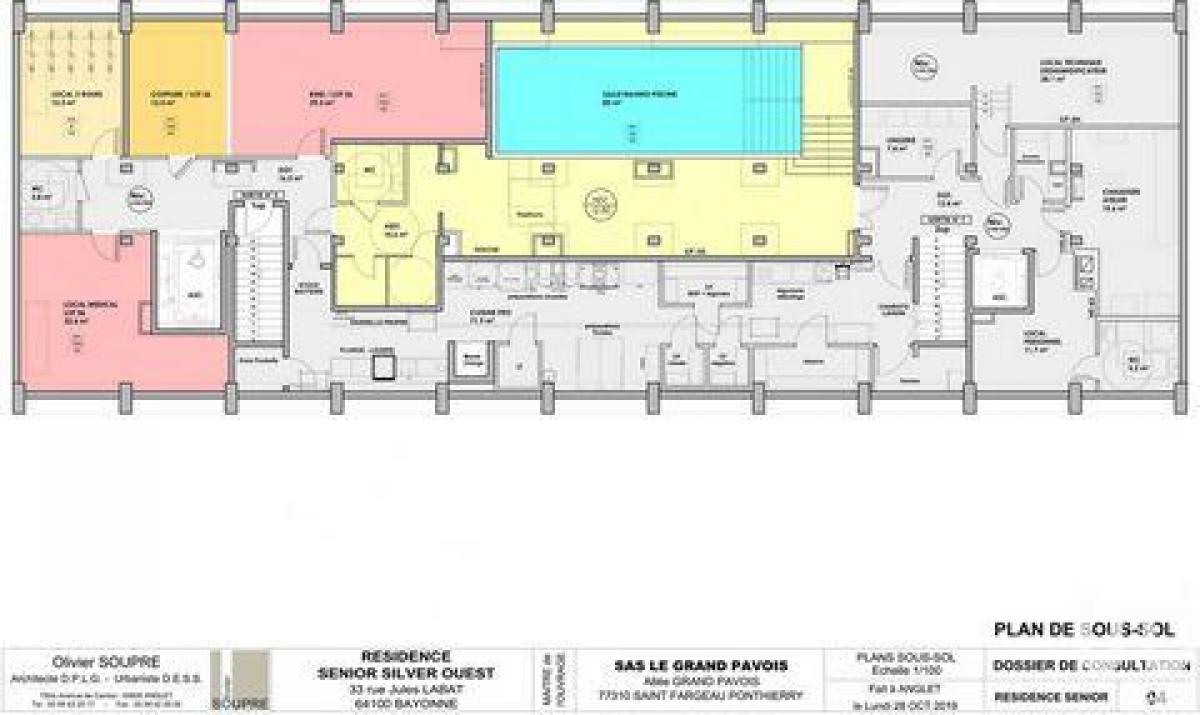 Studio in the Condo in Bayonne, France No. 9598