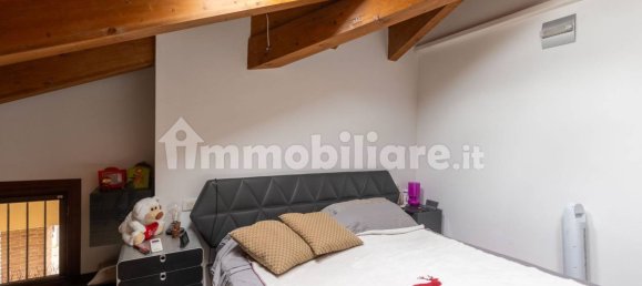 2 Schlafzimmer Penthouse in Sulbiate, Italy, Nr. 340478 20