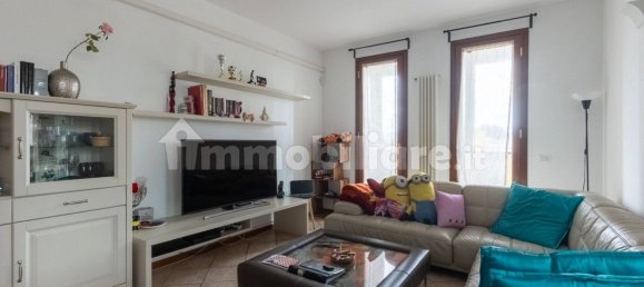 2 Schlafzimmer Penthouse in Sulbiate, Italy, Nr. 340478 7