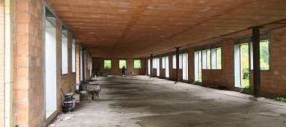 Edificio en Gavirate, Italy 3705 m² No. 363512 4