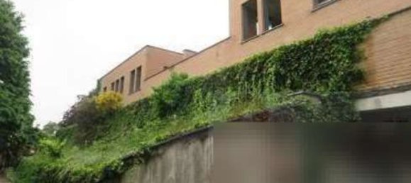 Edificio en Gavirate, Italy 3705 m² No. 363512 10