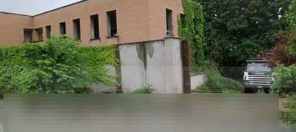 Edificio en Gavirate, Italy 3705 m² No. 363512 9