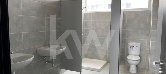 Almacén en Loures, Portugal 463 m² No. 88286 13