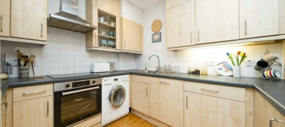 3 bedrooms Apartment in London, United Kingdom No. 5110 11