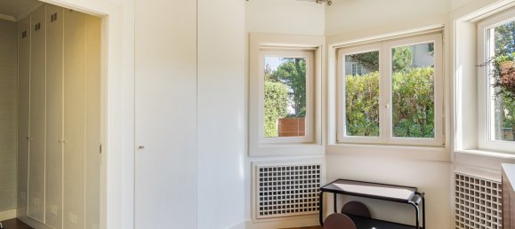 5 bedrooms Villa in Porto, Portugal No. 246011 18