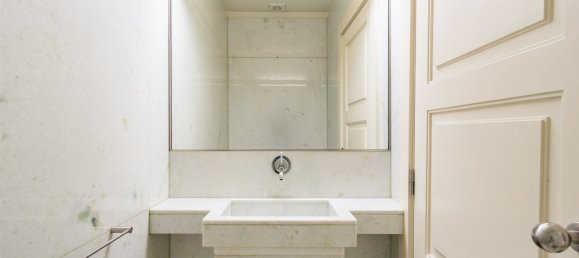 5 bedrooms Villa in Porto, Portugal No. 246011 35