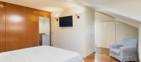 5 bedrooms Villa in Porto, Portugal No. 246011 25