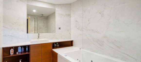 5 bedrooms Villa in Porto, Portugal No. 246011 42