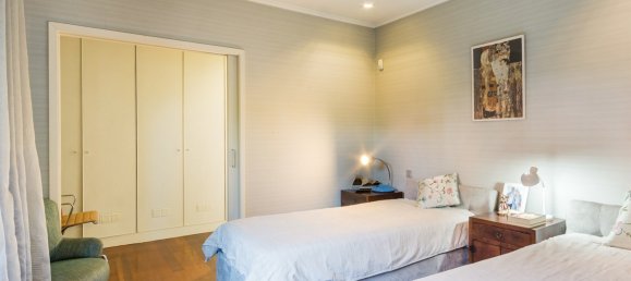 5 bedrooms Villa in Porto, Portugal No. 246011 21