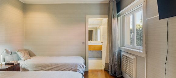 5 bedrooms Villa in Porto, Portugal No. 246011 20