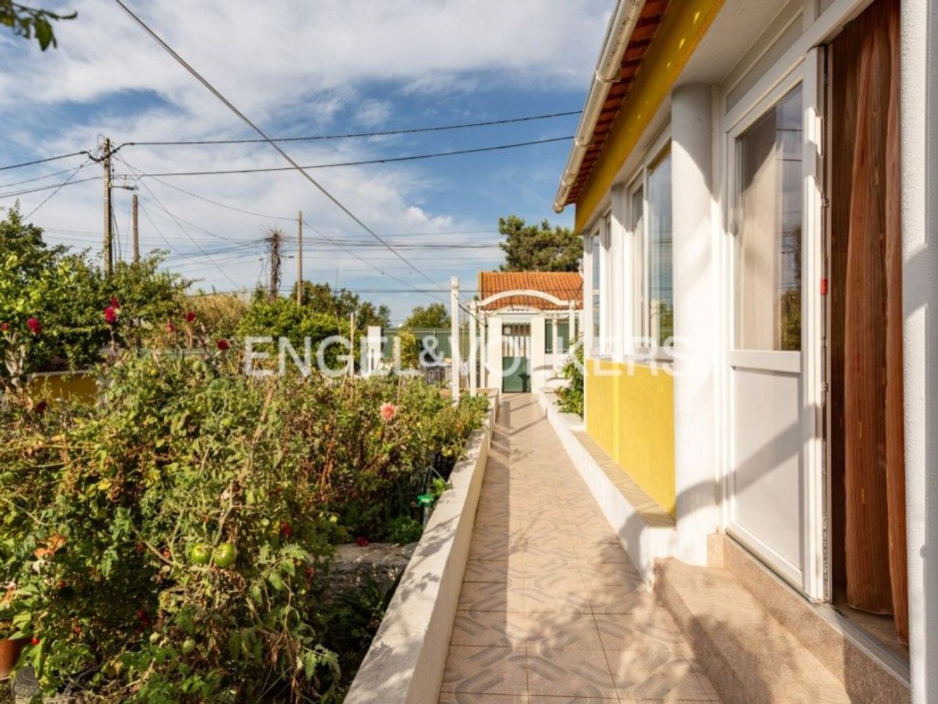 Дом с 2 спальнями в Алмада, Португалия № 329550