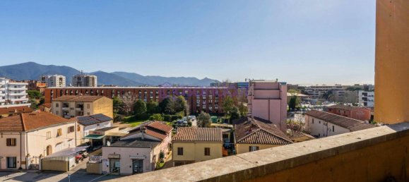 3 chambres Appartement à Pisa, Italy No. 49169 6