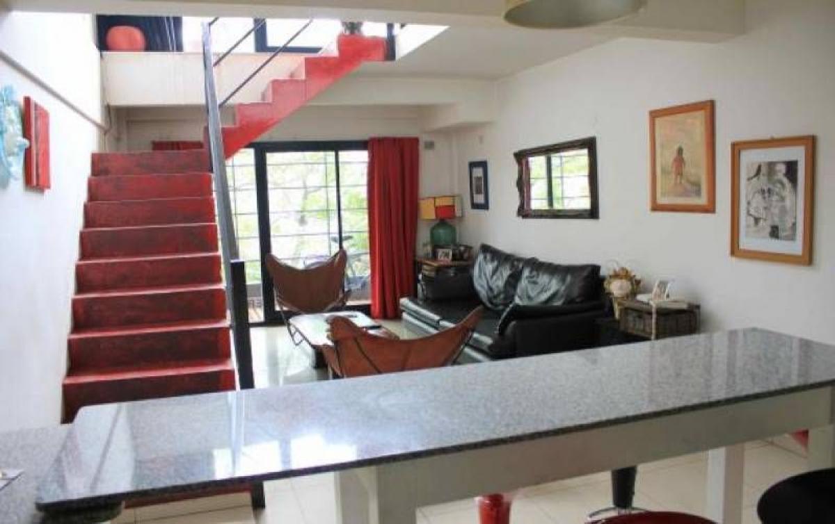 Studio in Buenos Aires, Argentina No. 99273