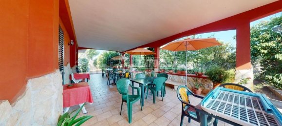 4 bedrooms House in Maglie, Italy No. 71812 4