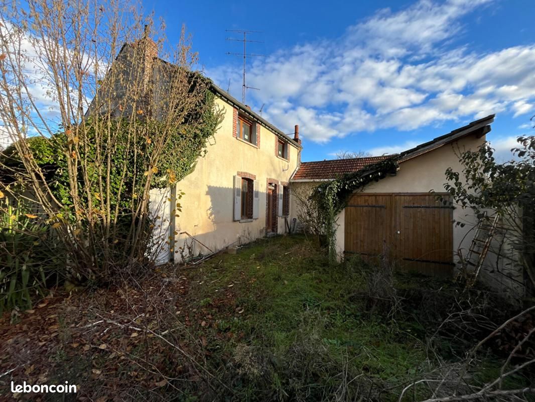 Casa T4 em Amilly, France N.º 55692